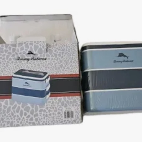 Tommy Bahama Navy and Light Blue Portable Lunch 3 Compartment Bento Box - Picture 5 of 8